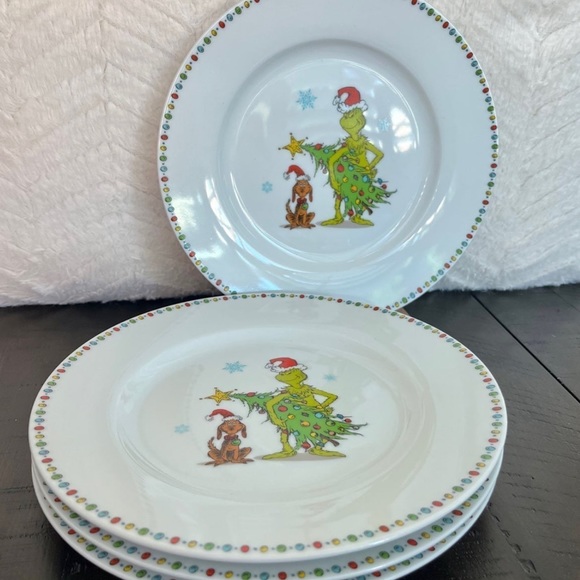 The Grinch Dining Dr Seuss The Grinch Christmas Plate Set Of 4
